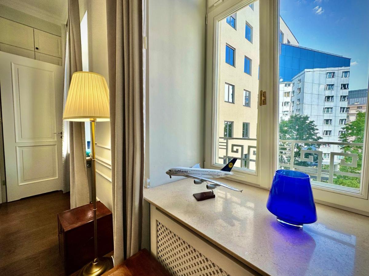 Ferienwohnung Decor Metro Wifi 300 Mbs 65Tv Netflix Hbo Warschau Exterior foto